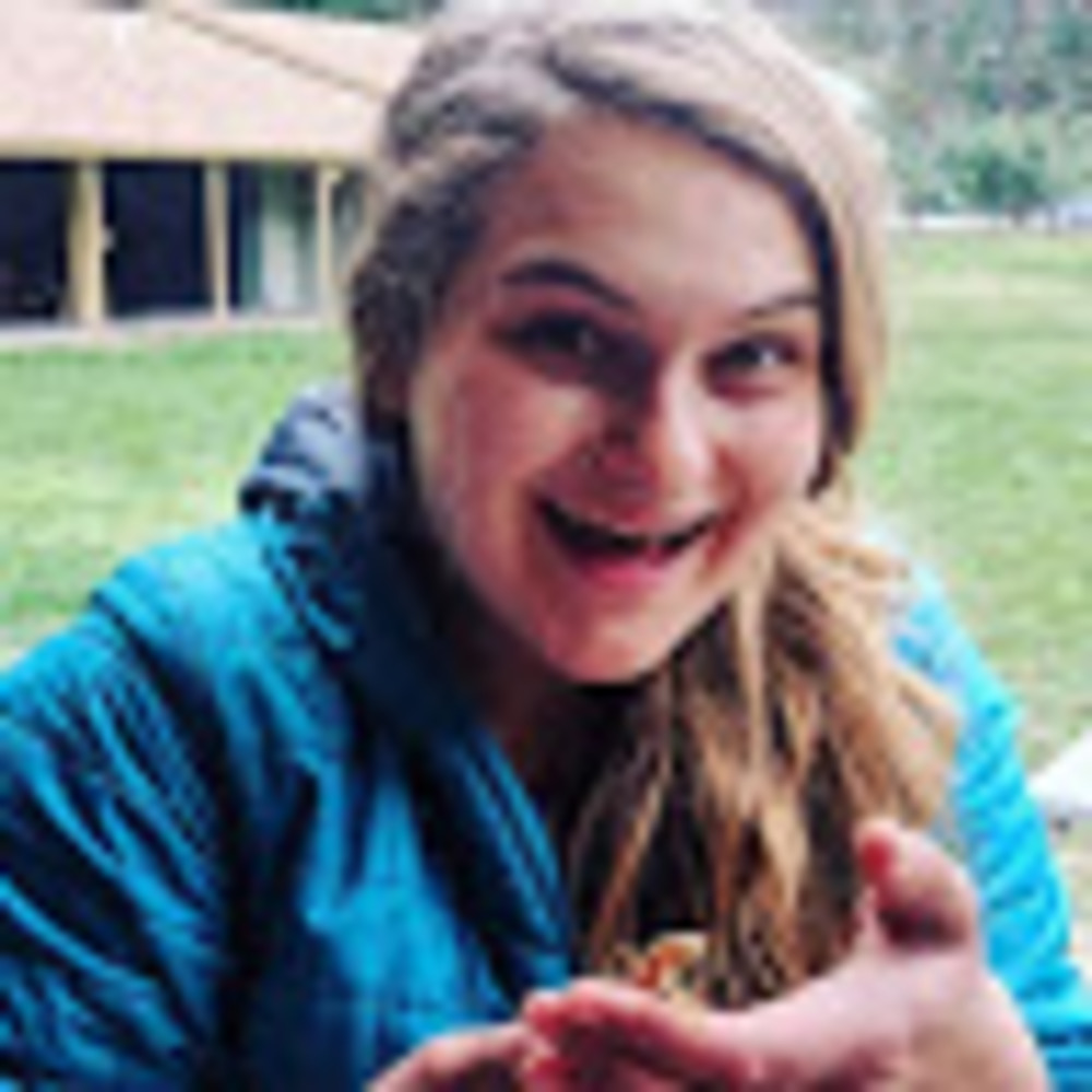 Meet your Posher, Abby